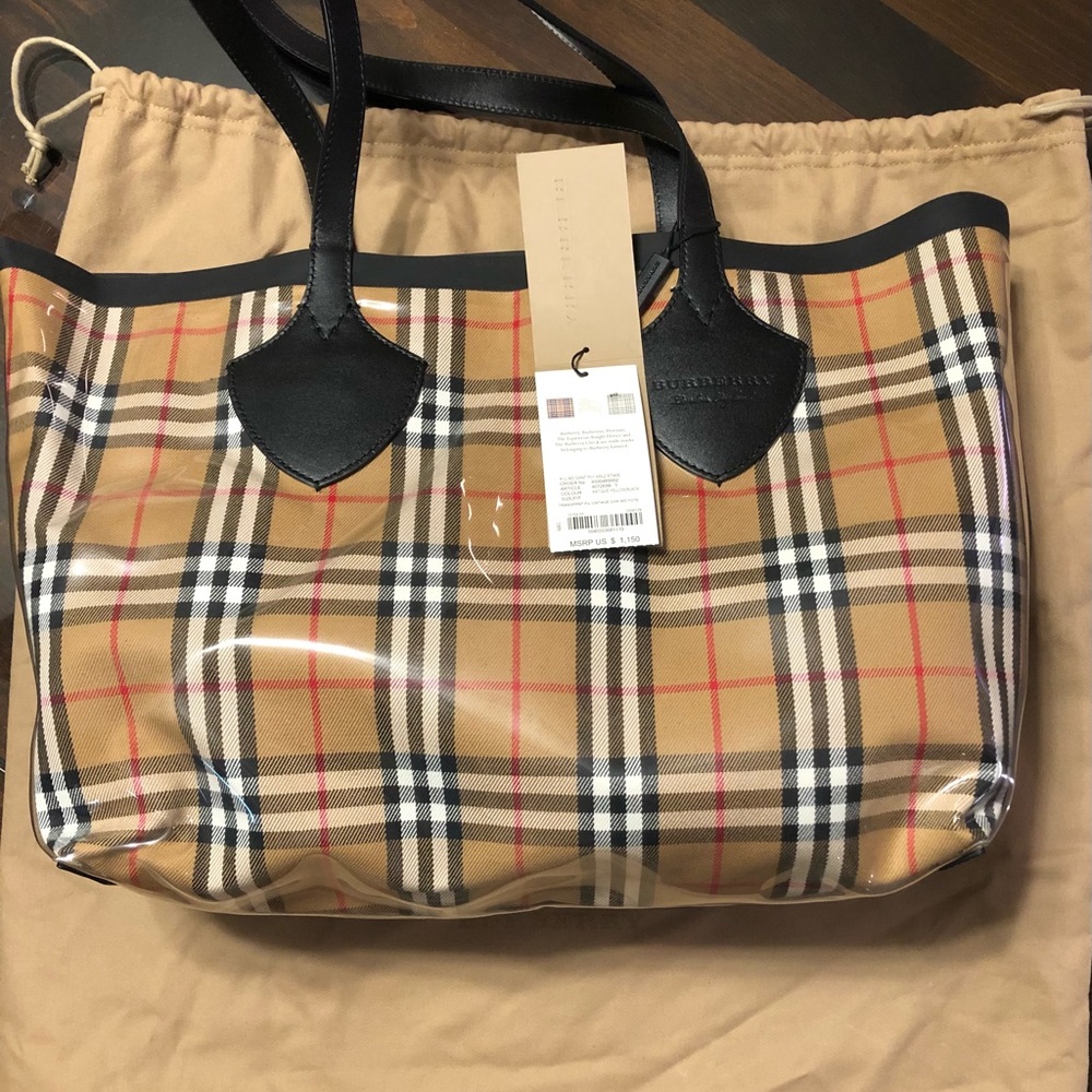 Burberry Transparent PU Vintage Chk MD Giant Tote